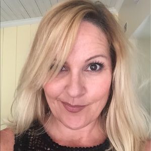 Meet your Posher, Cherie